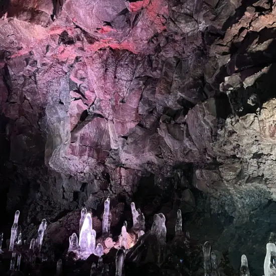Lofthellir ice cave